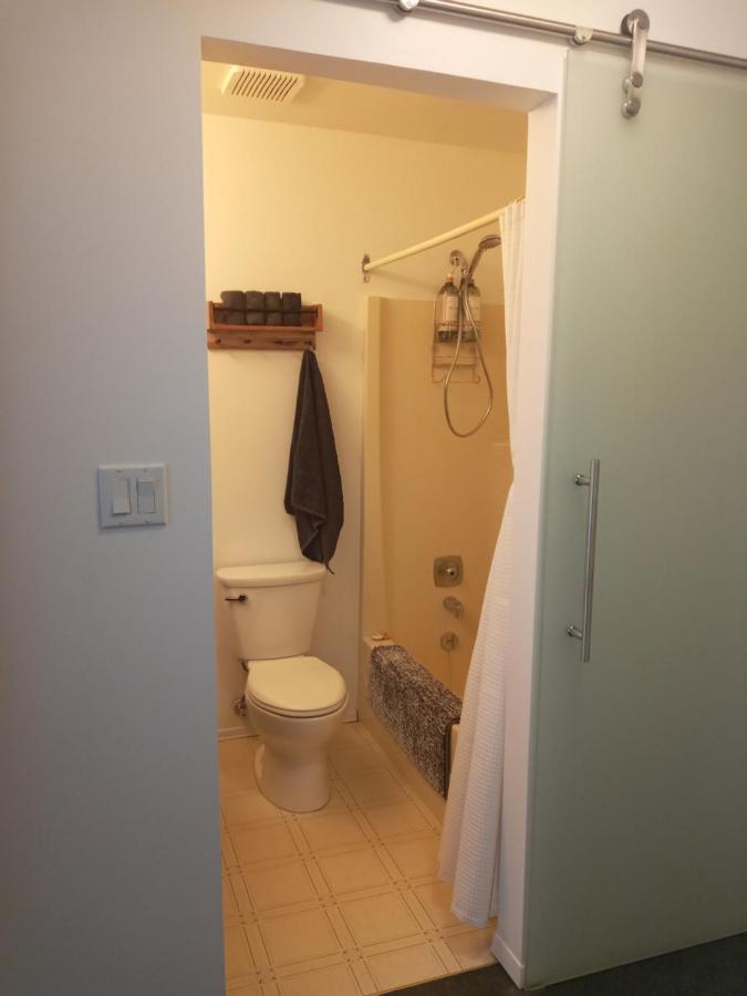 Village Center 2 Bedroom Condo Big White Ski Resort Exterior foto